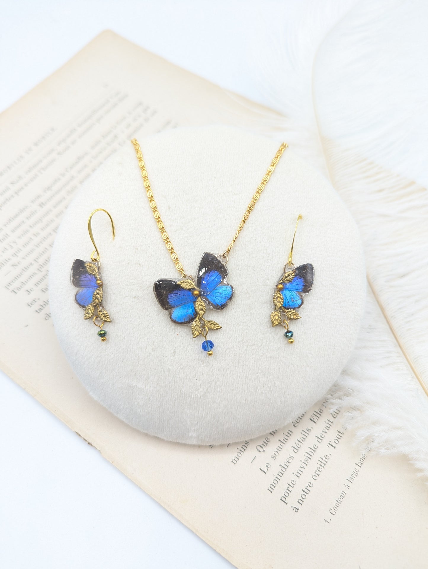 Bijou unique boucles d'oreille papillon bleu Bocchus doré argenté – Victorian Rehab