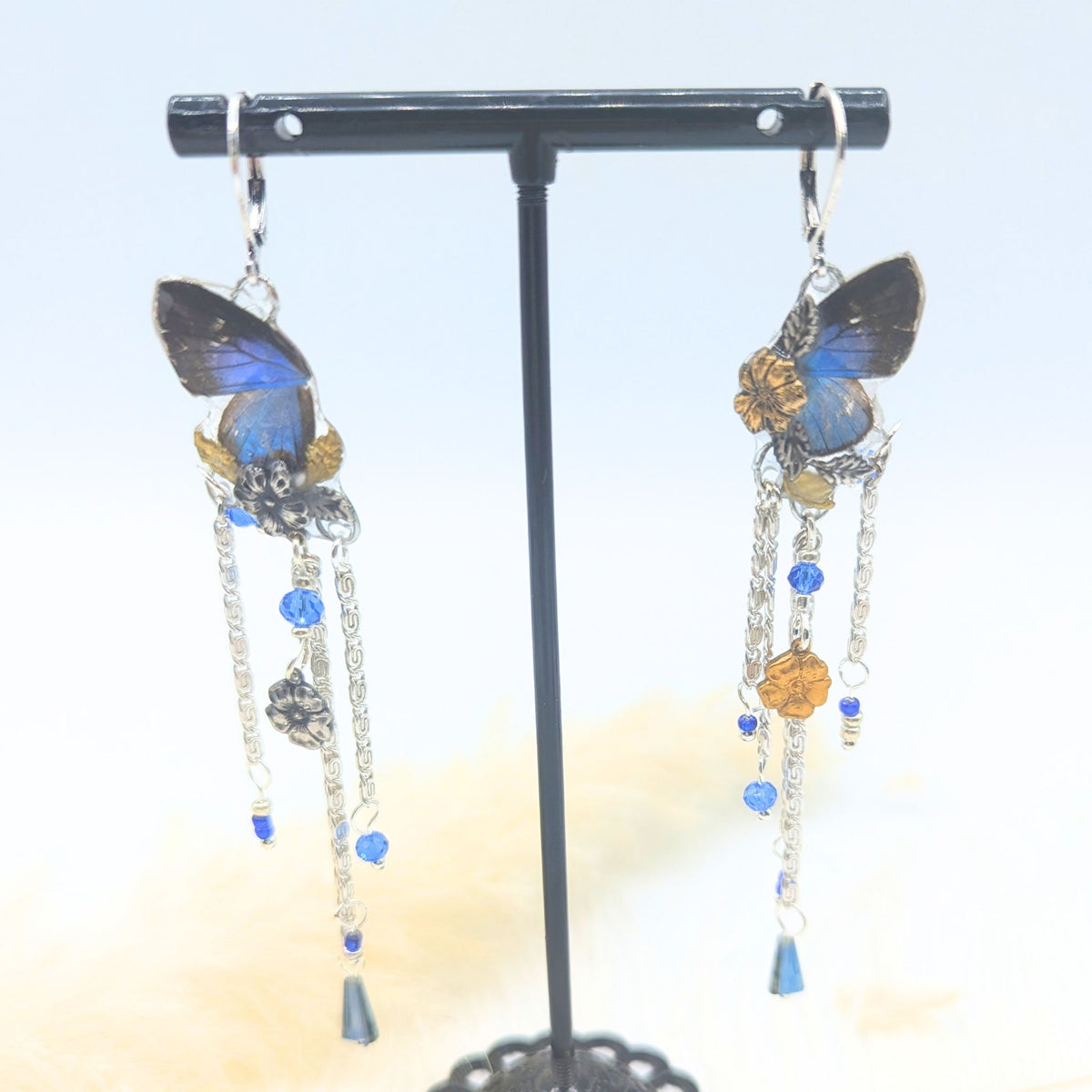 Collier Naturalia GM papillon Bocchus bleu électrique iridescent – Art Nouveau Victorian Rehab