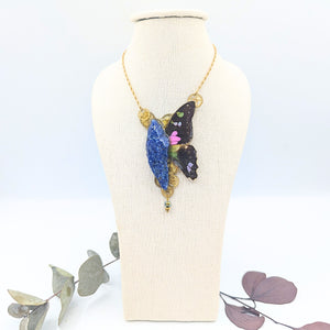 //SOLDES// Collier papillon Weskei avec Lapis Lazuli