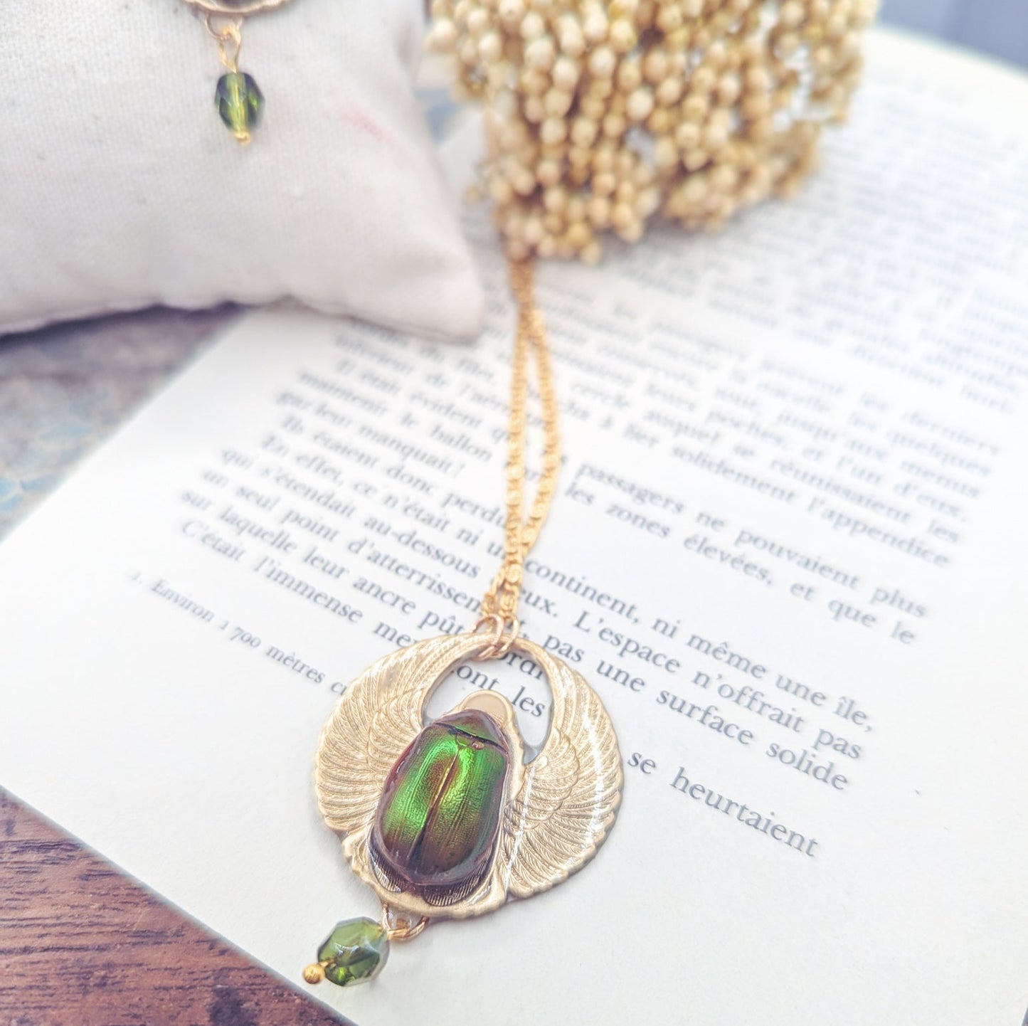 Collier Amon Râ grand modèle – véritable scarabée doré Art Nouveau | Victorian Rehab