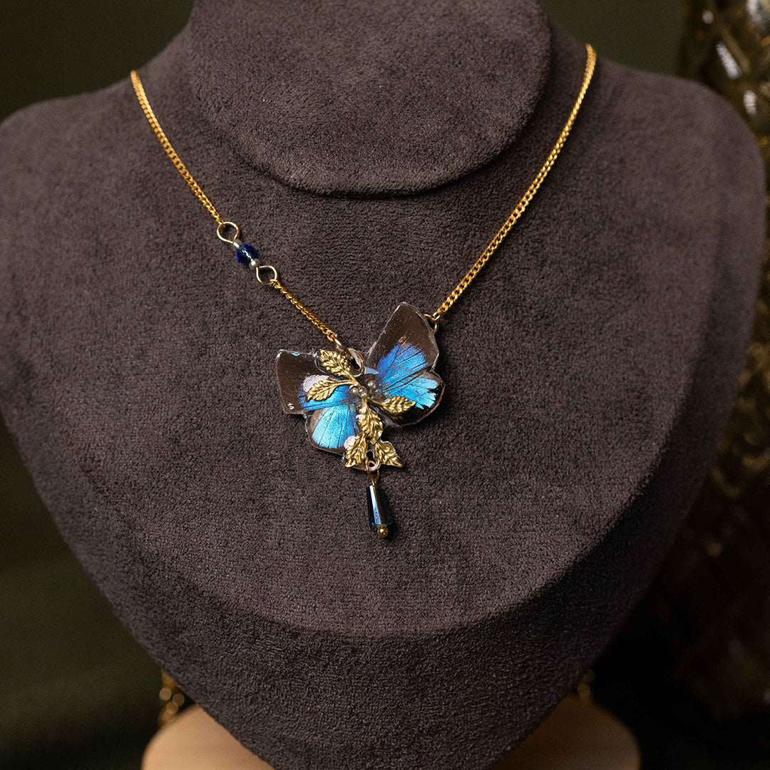 Collier Naturalia Bocchus – véritable aile de papillon Jamides Bocchus bleu irisé, Victorian Rehab