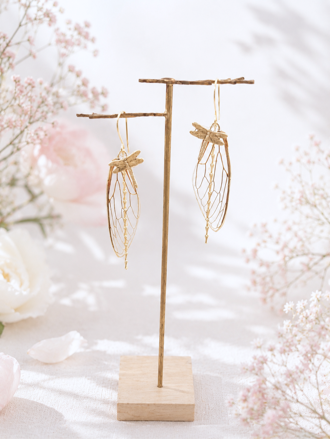 Boucles Dragonfly ailes de cigale portées – bijou fairycore fait main Hérault Victorian Rehab