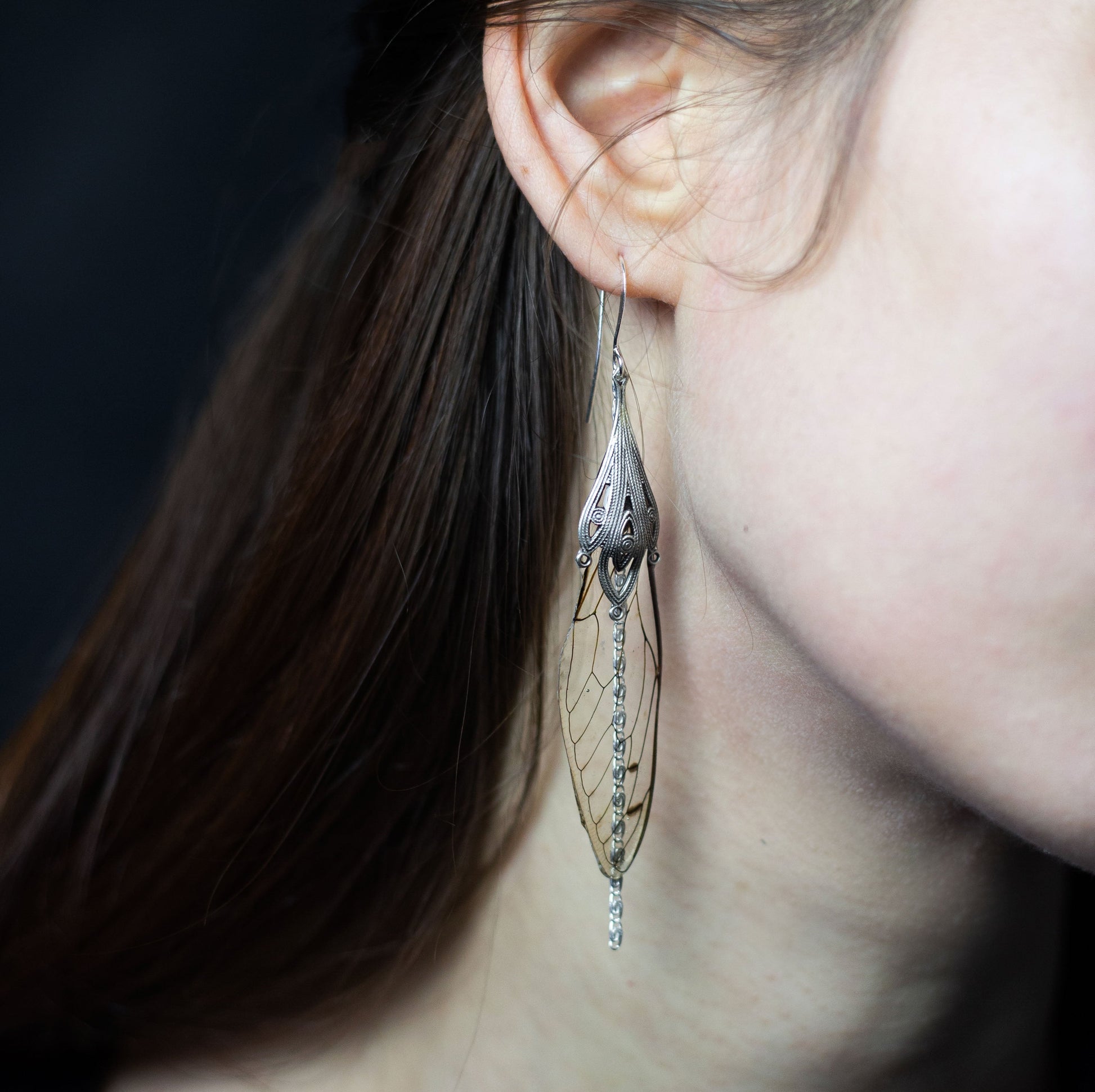 Boucles d'oreille Bohême ailes de cigale dorées – bijou Art Nouveau | Victorian Rehab