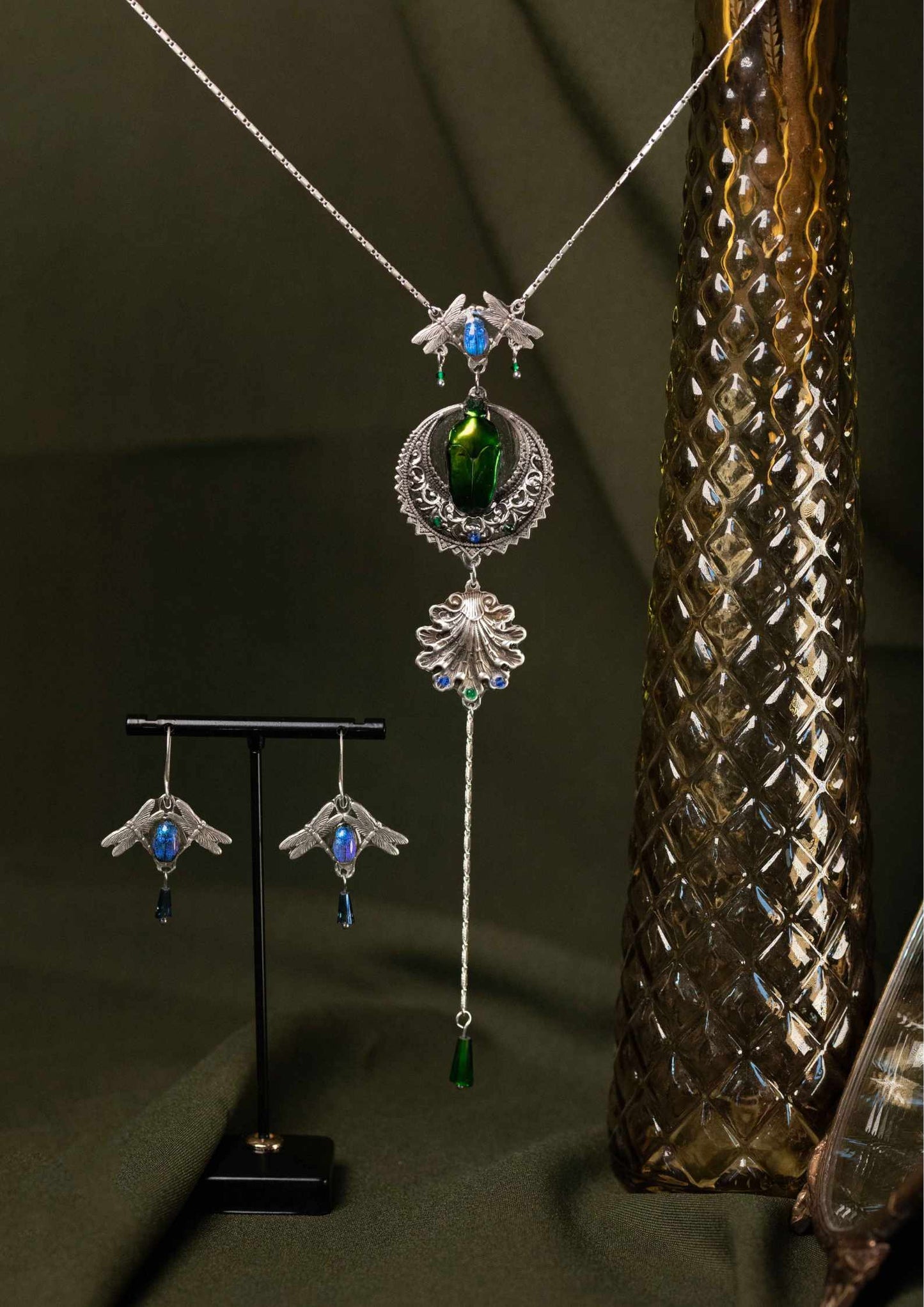 Parure Diva collier & boucles – scarabées bleus Art Nouveau | Victorian Rehab