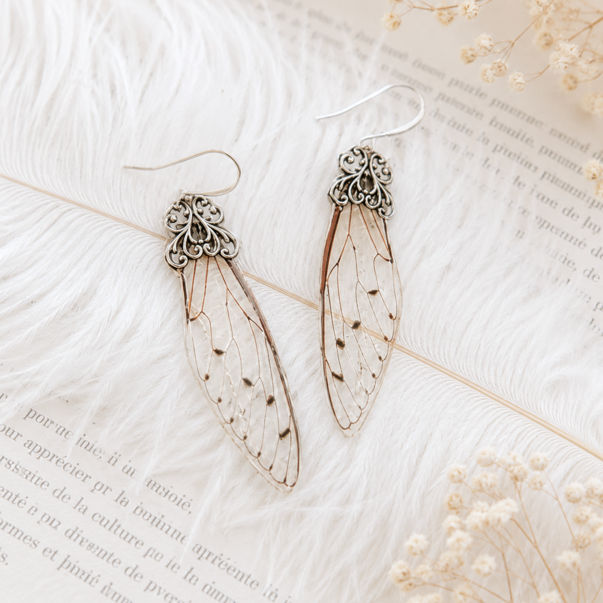 Boucles d'oreille Mucha ailes de cigale argentées – bijou Art Nouveau | Victorian Rehab