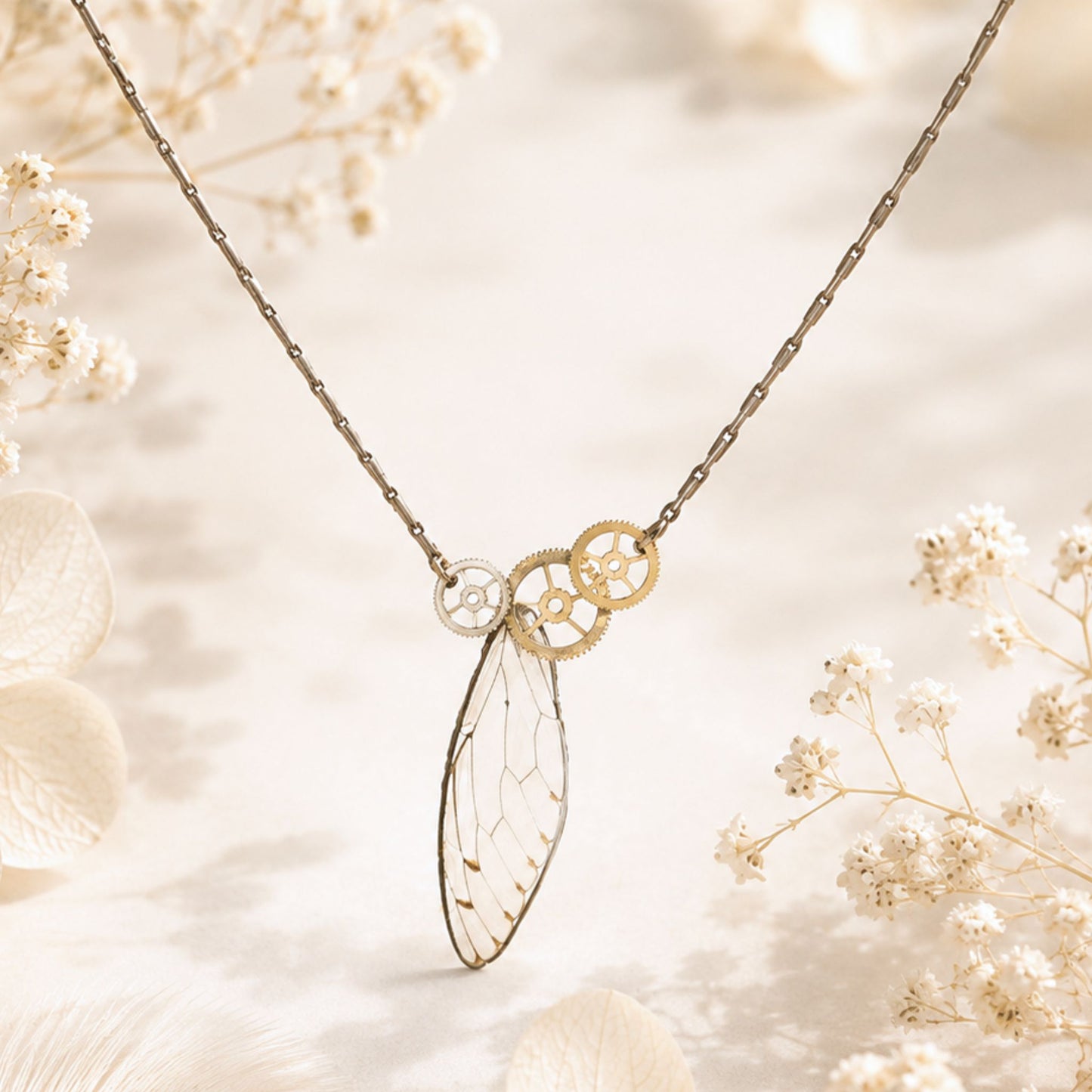 Collier Cigales Cristal engrenages – bijou féérique ailes de cigale Art Nouveau Victorian Rehab