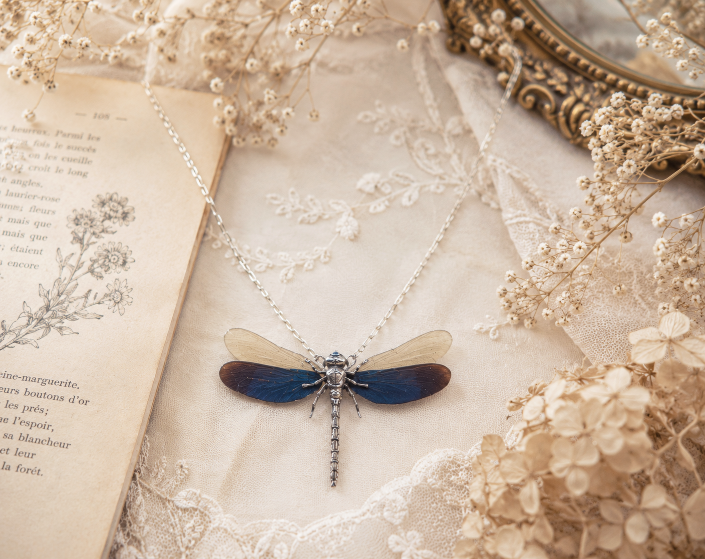 Collier Dragonfly ailes de libellule bleue