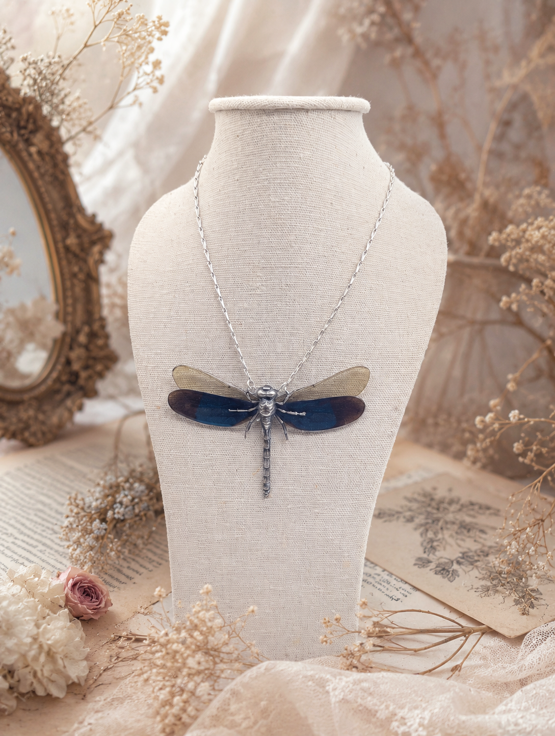 Collier Dragonfly ailes de libellule bleue