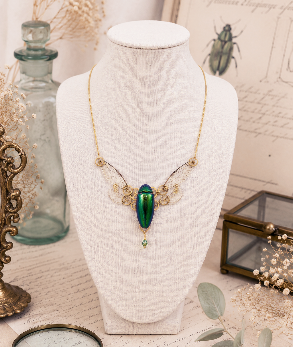 Collier Fugam – scarabée Sternocera, engrenages 1920 & ailes de cigale | Victorian Rehab