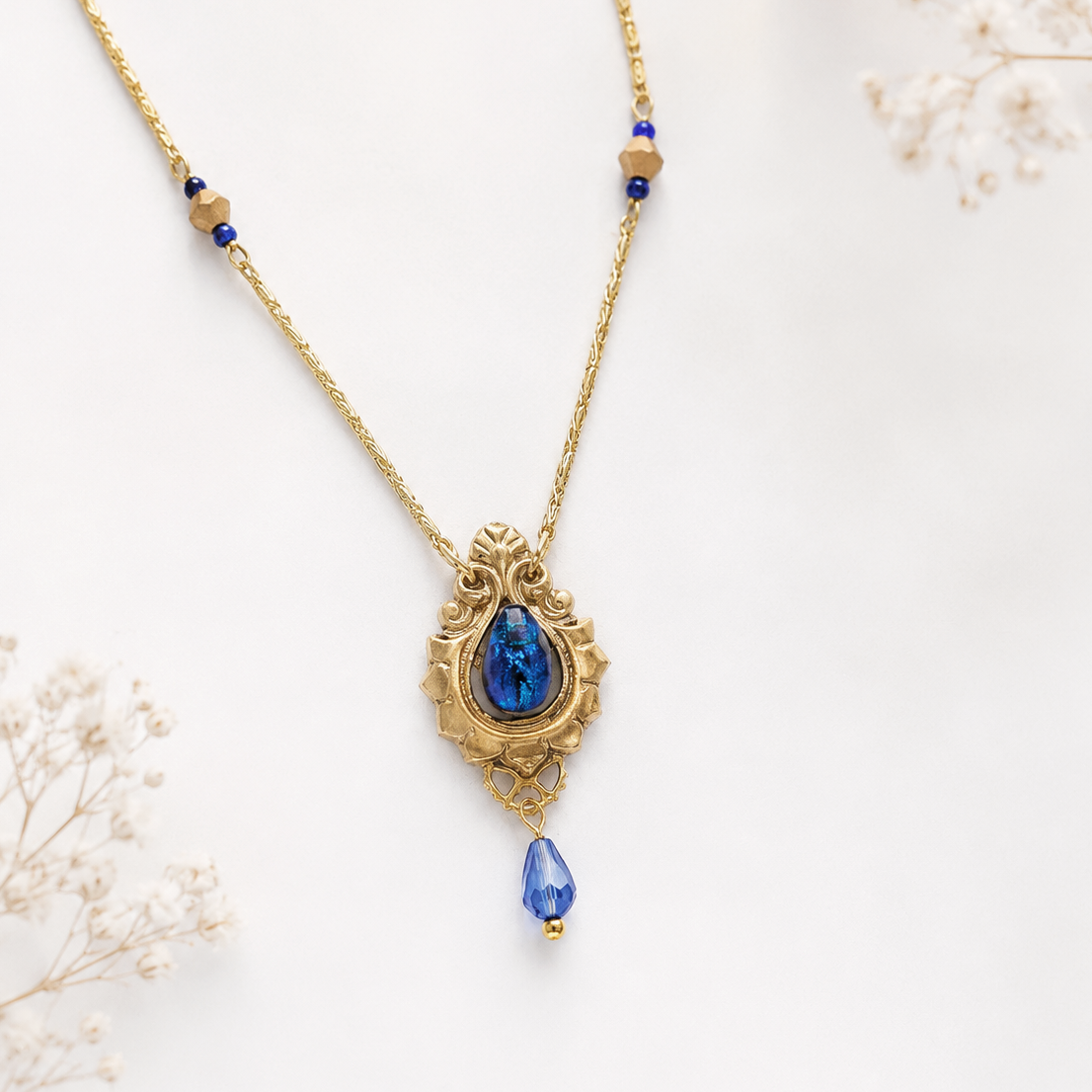 collier victorian rehab veritable scarabée bleu