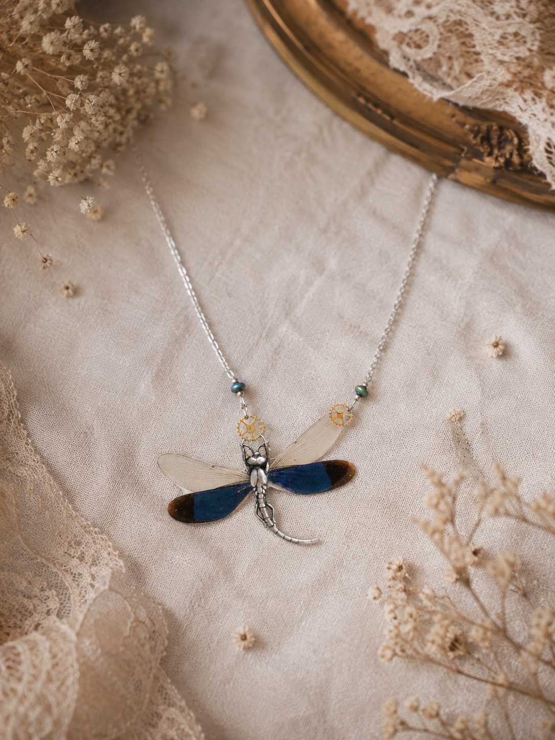 Necklace "Demoiselles" - Dragonfly wings