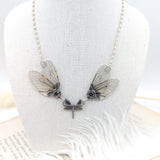 Collier Aëlys en véritables ailes de cigale – Bijou féerique Art Nouveau fait main