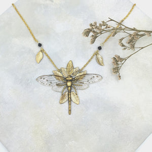 Victorian Rehab véritables ailes de cigales ailes de cigales. Collier cigale et collier libellule