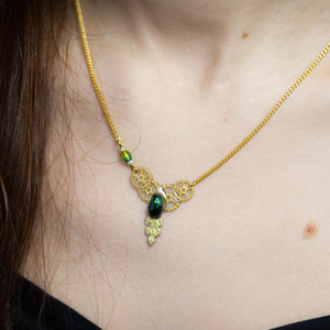 Green "Leaf" necklace
