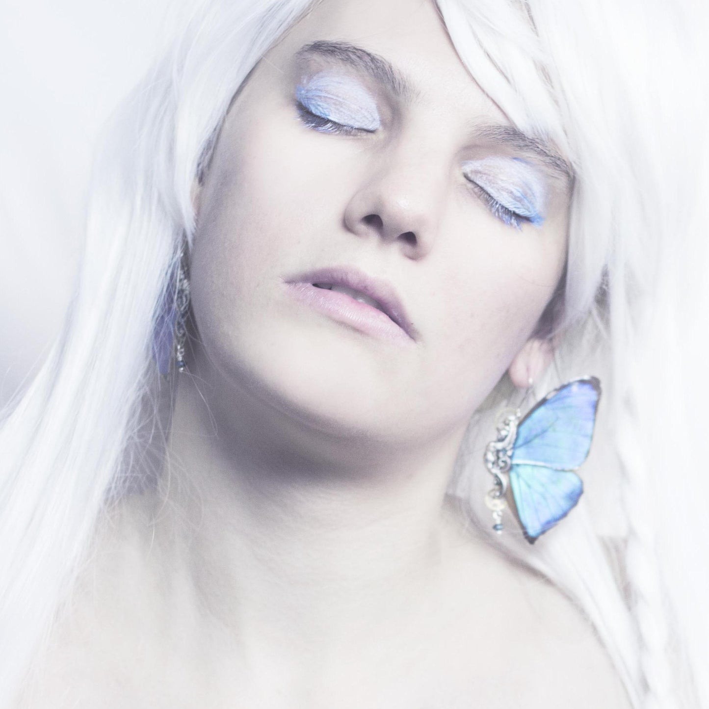 Boucles d'oreille Sphynx Morpho Zephyritis bleu – engrenage horlogerie argenté Art Nouveau | Victorian Rehab