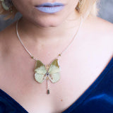 Collier Psyché papillon Green Charaxes vert émeraude – engrenage horlogerie argenté | Victorian Rehab